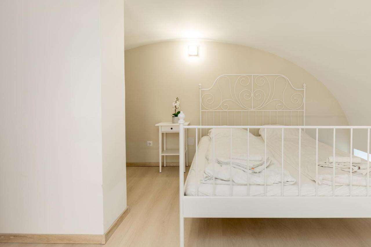 B17 Bajcsy Apartment บูดาเปสต์ ภายนอก รูปภาพ