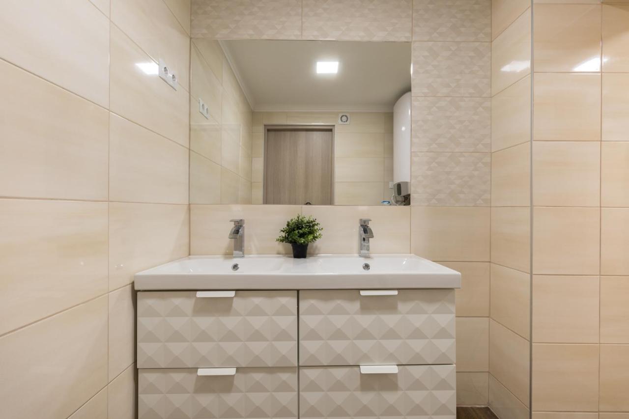 B17 Bajcsy Apartment บูดาเปสต์ ภายนอก รูปภาพ