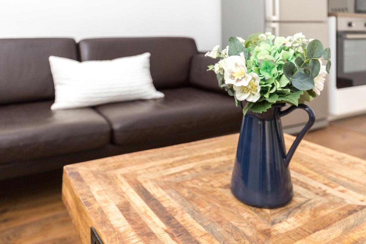 B17 Bajcsy Apartment บูดาเปสต์ ภายนอก รูปภาพ